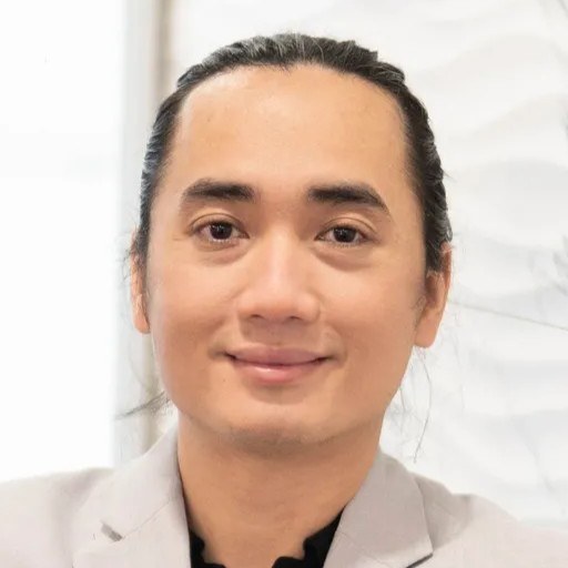 Dr. Jamie Le, Physician